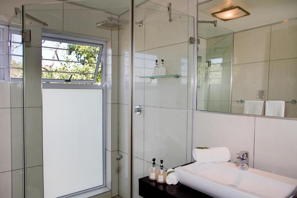 Loerie'S Call Guesthouse Mbombela Værelse billede